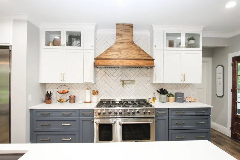 Upgrading Your Kitchen Installing a Range Hood for Improved Air