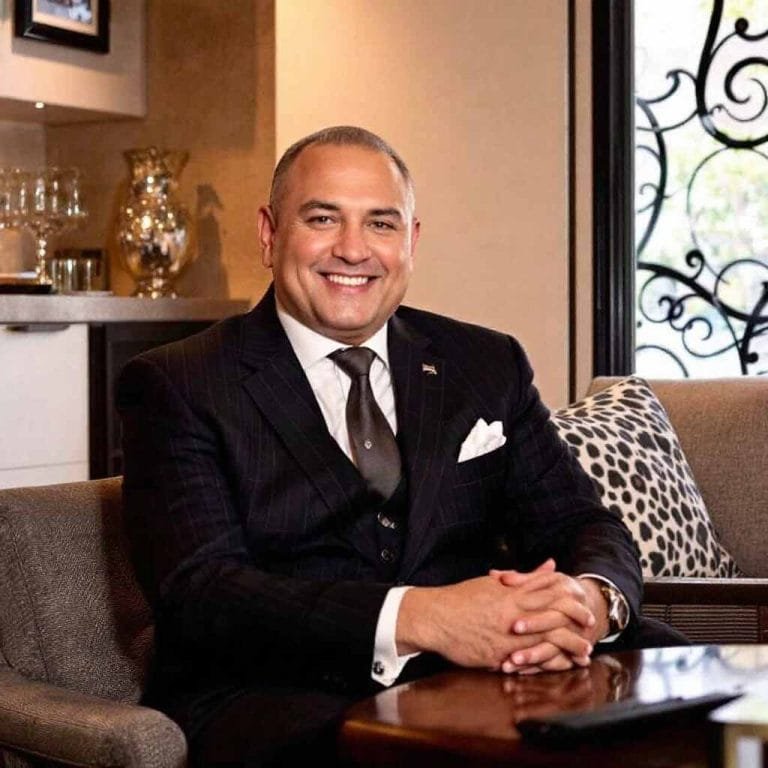 silvestre kapose net worth